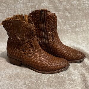 Pavin Luxury Goods Vero Cuoio Tan Woven Leather Boots